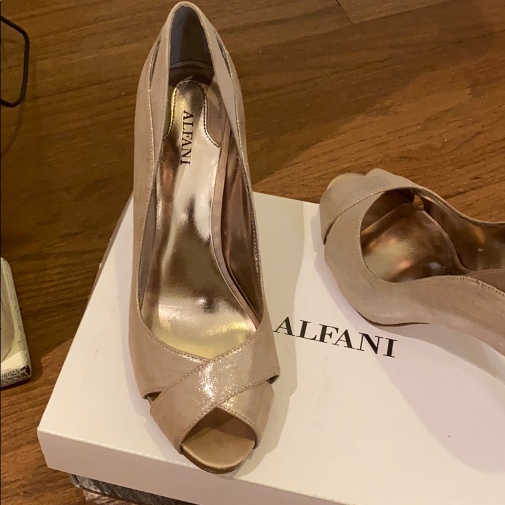 Prom/wedding shoes - Picture 2 of 3